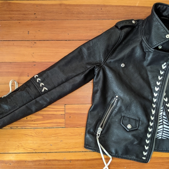 BLANK NYC leather jacket 🖤 - Picture 4 of 5